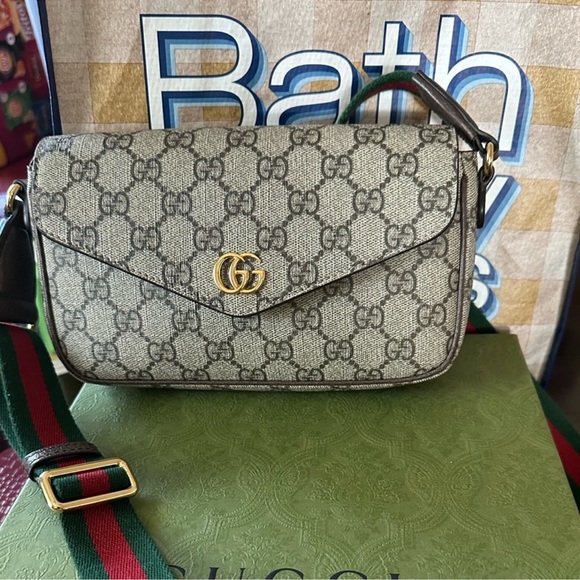 Gucci Beige and Brown GG Crossbody Bag - Picture 1 of 7